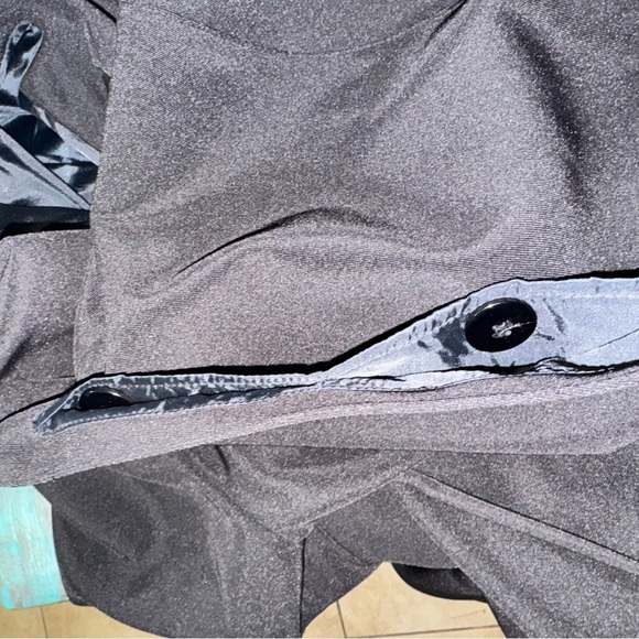 Apropos Black Belted Trench Coat Size Medium - Picture 8 of 15